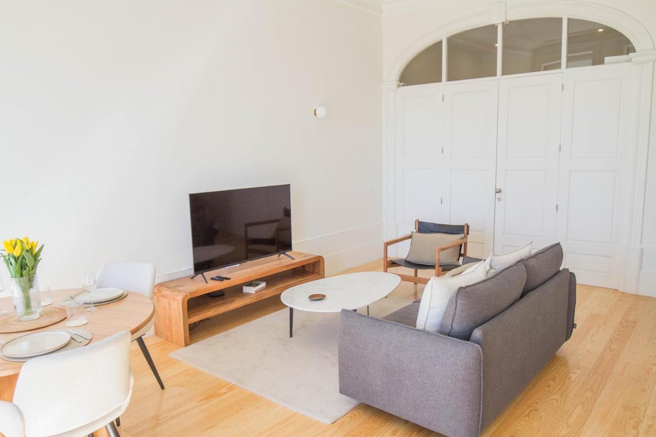 Modern Charming Loft With Balcony In Central ポルト エクステリア 写真