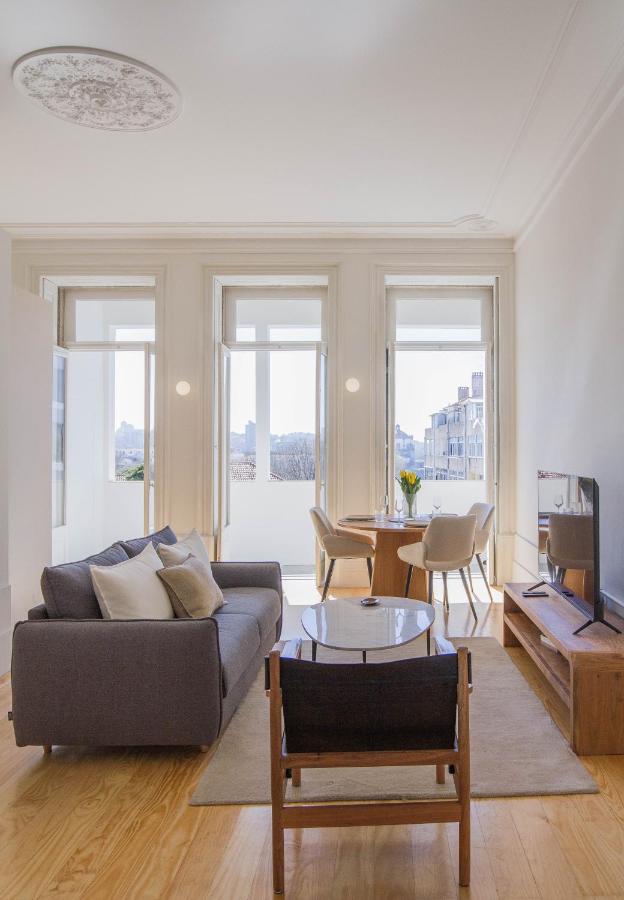 Modern Charming Loft With Balcony In Central ポルト エクステリア 写真